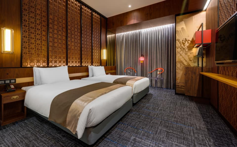 Gardenhotels Taipei Zhongxiao case photo